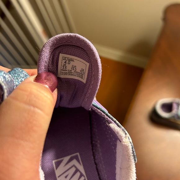 Toddler sparkle Vans - Picture 3 of 4